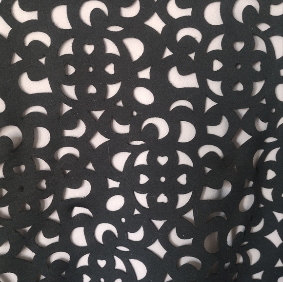 Connected Apparel Black And Pink. Dress - Picture 4 of 6